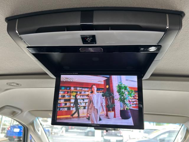 デリカD:5 D パワーパッケージ 社外ビックXナビ/DVD/CD/Bluetooth/バックカメラ/社外フリップダウンモニター/両側パワースライドドア/クルーズコントロール/シートヒーター/HIDヘッドライト/フォグランプ(7枚目)