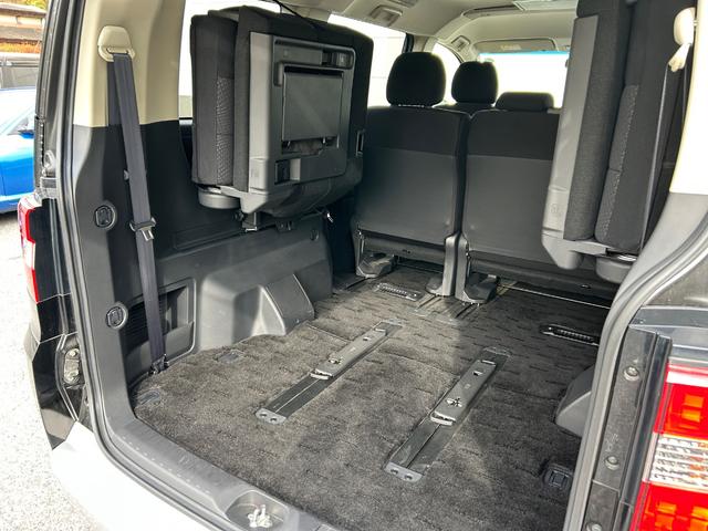 デリカD:5 D パワーパッケージ 社外ビックXナビ/DVD/CD/Bluetooth/バックカメラ/社外フリップダウンモニター/両側パワースライドドア/クルーズコントロール/シートヒーター/HIDヘッドライト/フォグランプ(31枚目)