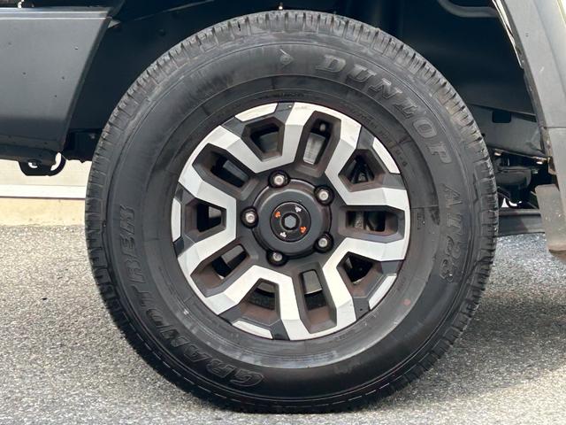 ランドクルーザー70 AX ワンオーナー/純正SDナビ/CD/DVD/FM・AM/Bluetooth/フルセグTV/バックカメラ/ETC2.0/ドライブレコーダー前後/プリクラッシュセーフティ/LDA/RSA/純正16AW/(63枚目)