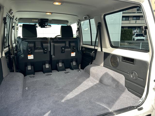 ランドクルーザー70 AX ワンオーナー/純正SDナビ/CD/DVD/FM・AM/Bluetooth/フルセグTV/バックカメラ/ETC2.0/ドライブレコーダー前後/プリクラッシュセーフティ/LDA/RSA/純正16AW/(71枚目)