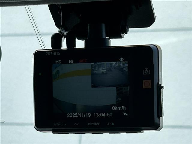 フォレスター ２．０ＸＴ　アイサイト　社外メモリーナビ／ＤＶＤ／ＣＤ／Ｂｌｕｅｔｏｏｔｈ／バックカメラ／全車速追従機能付クルーズコントロール／プリクラッシュブレーキ／先行車発進お知らせ／ＡＴ誤発進抑制／ふらつき警報／車線（8枚目）