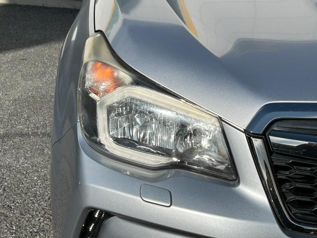 フォレスター ２．０ＸＴ　アイサイト　社外メモリーナビ／ＤＶＤ／ＣＤ／Ｂｌｕｅｔｏｏｔｈ／バックカメラ／全車速追従機能付クルーズコントロール／プリクラッシュブレーキ／先行車発進お知らせ／ＡＴ誤発進抑制／ふらつき警報／車線（48枚目）