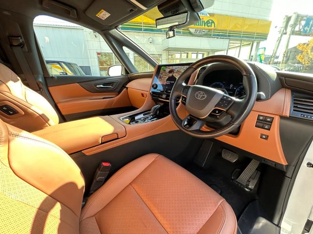 ヴェルファイアハイブリッド Z プレミア ワンオーナー/ユニバーサルステップ/デジタルインナーミラー/サンセットブラウンプレミアムナッパ革シート/13.2型有機EL後席ディスプレイ/左右独立ムーンルーフ/プリクラッシュセーフティ(23枚目)