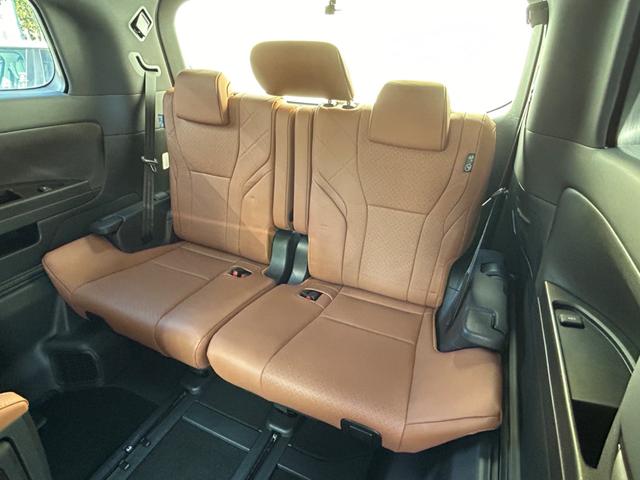 ヴェルファイアハイブリッド Z プレミア ワンオーナー/ユニバーサルステップ/デジタルインナーミラー/サンセットブラウンプレミアムナッパ革シート/13.2型有機EL後席ディスプレイ/左右独立ムーンルーフ/プリクラッシュセーフティ(25枚目)