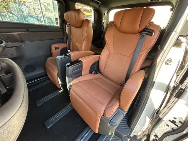 ヴェルファイアハイブリッド Z プレミア ワンオーナー/ユニバーサルステップ/デジタルインナーミラー/サンセットブラウンプレミアムナッパ革シート/13.2型有機EL後席ディスプレイ/左右独立ムーンルーフ/プリクラッシュセーフティ(40枚目)