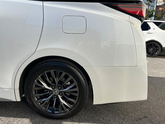 ヴェルファイアハイブリッド Z プレミア ワンオーナー/ユニバーサルステップ/デジタルインナーミラー/サンセットブラウンプレミアムナッパ革シート/13.2型有機EL後席ディスプレイ/左右独立ムーンルーフ/プリクラッシュセーフティ(68枚目)