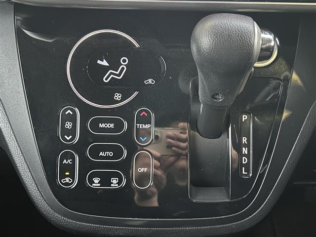 デイズルークス ハイウェイスター　Ｇターボ　純正ナビ／フルセグＴＶ／ＤＶＤ／ＣＤ／Ｂｌｕｅｔｏｏｔｈ／アラウンドビューモニター／両側パワースライドドア／エマージェンシーブレーキ／踏み間違い防止アシスト／ＬＥＤヘッドライト／フォグ（8枚目）