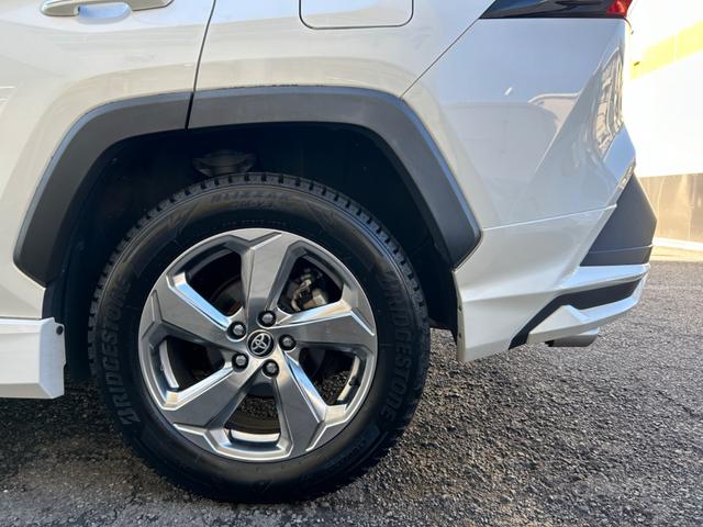 ���₢���킹�́y�����ʘb�z�s�d�k�F�O�P�Q�O�|�W�T�U�|�O�Q�T�܂ŋC�y�ɂ��d�b�������B�K���o�[�X�^�b�t�ꓯ�S��肨�҂����Ă���܂��B