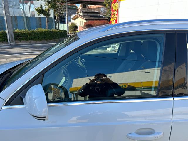 Ｑ３ １．４ＴＦＳＩ　レザーパッケージ／コンビニエンスパッケージ／純正ＭＭＩナビ　フルセグＴＶ／ＣＤ・ＤＶＤ／Ｂｌｕｅｔｏｏｔｈ／ＡＭ・ＦＭ／ＳＤ／バックカメラ／アイドリングストップ／クルーズコントロール／コーナーセンサー（59枚目）