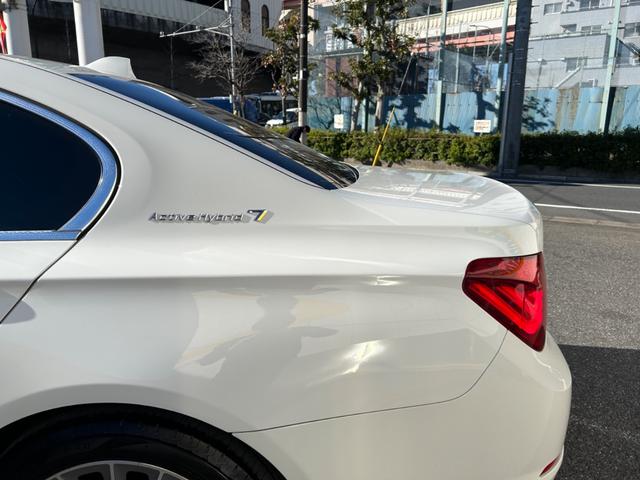 �����ŉJ�̓������E���N���A�ɂ��Ă����w�t�����g�E�C���h�E�����R�[�g�x�B�������ʂ��L�[�v���N���A�Ȏ��E�ň��S���T�|�[�g���Ă���܂��B