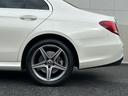 Ｅ３５０ｄｅ　スポーツ　純正ナビ／エクスクルーシブパッケージ／ＲＡＤＩＯ／Ｂｌｕｅｔｏｏｔｈ／ＳＤ／ＵＳＢ／フルセグＴＶ／３６０°カメラシステム／ＥＴＣ２．０／ブルメスターサラウンド／パノラミックスライディングルーフ／（65枚目）