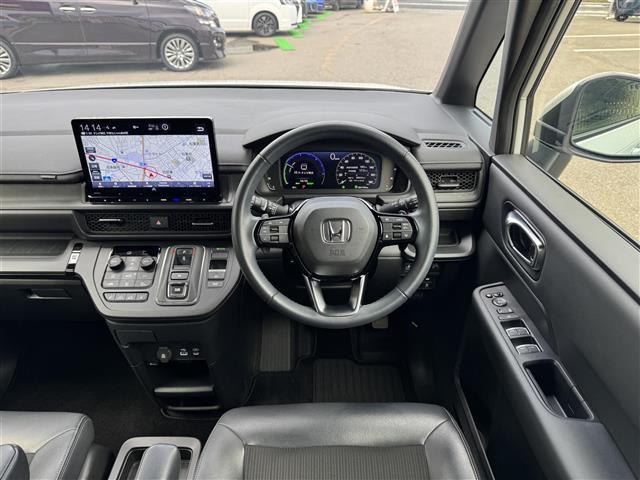 ステップワゴン e:HEVスパーダ ワンオーナー ホンダセンシング ACC/LKA/BSM 純正11型ナビ フルセグ Bluetooth/CarPlay 全方位カメラ 両側電動スライド D/N席シートヒーター 電動リアゲート LED(12枚目)