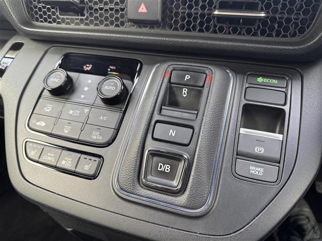 ステップワゴン e:HEVスパーダ ワンオーナー ホンダセンシング ACC/LKA/BSM 純正11型ナビ フルセグ Bluetooth/CarPlay 全方位カメラ 両側電動スライド D/N席シートヒーター 電動リアゲート LED(20枚目)