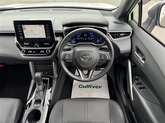 カローラクロス ハイブリッド Z ワンオーナー車 トヨタセーフティーセンス レーンキープ Aハイビーム 純正ナビ フルセグTV Bluetooth バックカメラ シートヒーター 前後ドラレコ コーナーセンサー 電動リアゲート LED(12枚目)