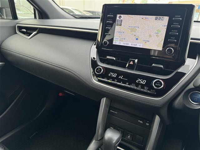 カローラクロス ハイブリッド Z ワンオーナー車 トヨタセーフティーセンス レーンキープ Aハイビーム 純正ナビ フルセグTV Bluetooth バックカメラ シートヒーター 前後ドラレコ コーナーセンサー 電動リアゲート LED(17枚目)
