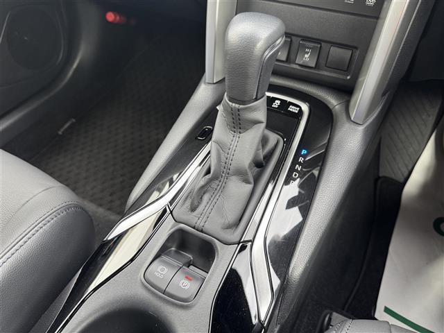 カローラクロス ハイブリッド Z ワンオーナー車 トヨタセーフティーセンス レーンキープ Aハイビーム 純正ナビ フルセグTV Bluetooth バックカメラ シートヒーター 前後ドラレコ コーナーセンサー 電動リアゲート LED(20枚目)