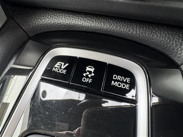 カローラクロス ハイブリッド Z ワンオーナー車 トヨタセーフティーセンス レーンキープ Aハイビーム 純正ナビ フルセグTV Bluetooth バックカメラ シートヒーター 前後ドラレコ コーナーセンサー 電動リアゲート LED(21枚目)