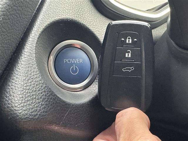 カローラクロス ハイブリッド Z ワンオーナー車 トヨタセーフティーセンス レーンキープ Aハイビーム 純正ナビ フルセグTV Bluetooth バックカメラ シートヒーター 前後ドラレコ コーナーセンサー 電動リアゲート LED(24枚目)