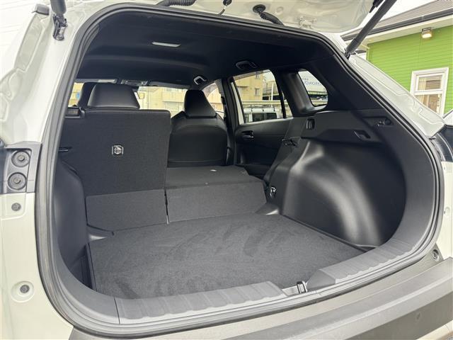 カローラクロス ハイブリッド Z ワンオーナー車 トヨタセーフティーセンス レーンキープ Aハイビーム 純正ナビ フルセグTV Bluetooth バックカメラ シートヒーター 前後ドラレコ コーナーセンサー 電動リアゲート LED(38枚目)