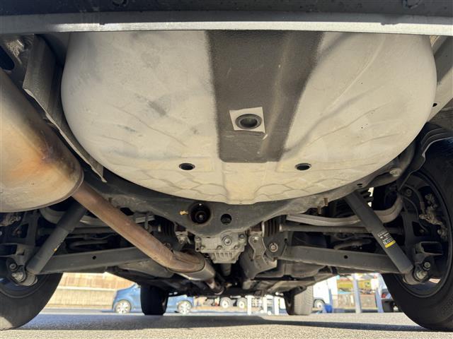 エクストレイル ２０Ｘ　全塗装ベージュ　社外ディスプレイオーディオ　ＣａｒＰｌａｙ／Ｂｌｕｅｔｏｏｔｈ　バックカメラ　カプロンシート　シートヒーター　ＦＥＮＩＳＥ１６インチＡＷ　前後ドラレコ　スマートキー　ＥＴＣ（12枚目）