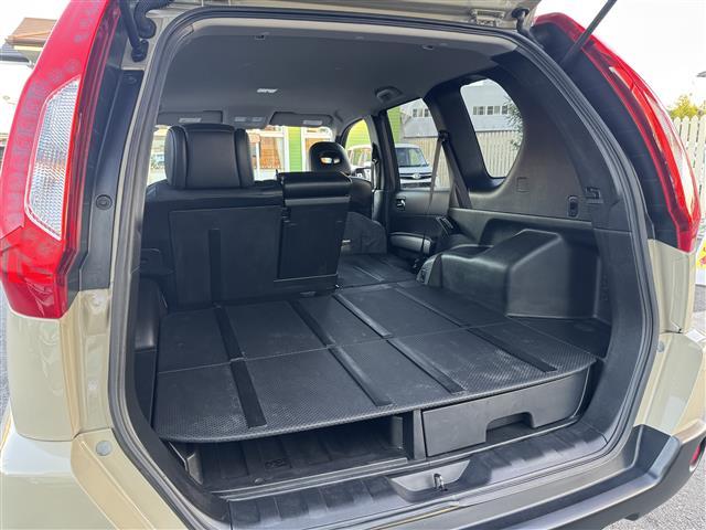 エクストレイル ２０Ｘ　全塗装ベージュ　社外ディスプレイオーディオ　ＣａｒＰｌａｙ／Ｂｌｕｅｔｏｏｔｈ　バックカメラ　カプロンシート　シートヒーター　ＦＥＮＩＳＥ１６インチＡＷ　前後ドラレコ　スマートキー　ＥＴＣ（39枚目）