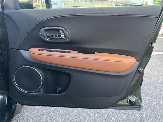 ヴェゼル ハイブリッドＺ　ワンオーナー　あんしんＰＫＧ　純正ナビ　ワンセグＴＶ　Ｂｌｕｅｔｏｏｔｈ　バックカメラ　ハーフレザーシート　シートヒーター　純正１７インチＡＷ　ＬＥＤライト　ＥＴＣ　スマートキー（26枚目）