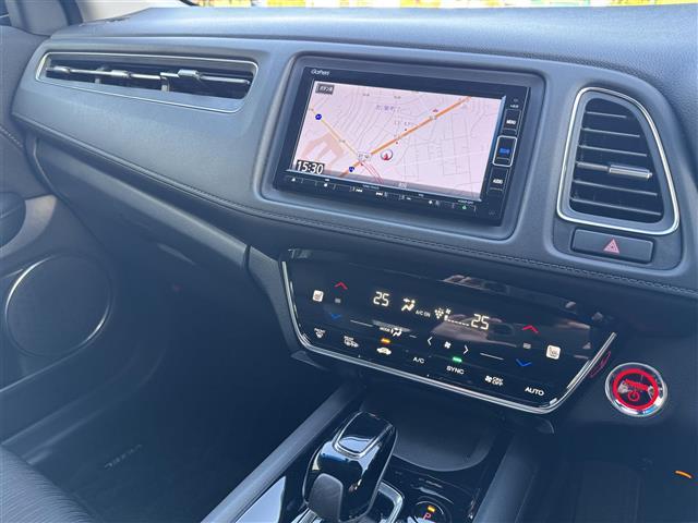 ヴェゼル ハイブリッドＺ・ホンダセンシング　ワンオーナー車　ホンダセンシング　衝突軽減ブレーキ　レーンキープ　レーダークルーズ　純正ナビ　フルセグＴＶ　Ｂｌｕｅｔｏｏｔｈ　バックカメラ　シートヒーター　前後ドラレコ　ＬＥＤライト　ＥＴＣ（17枚目）