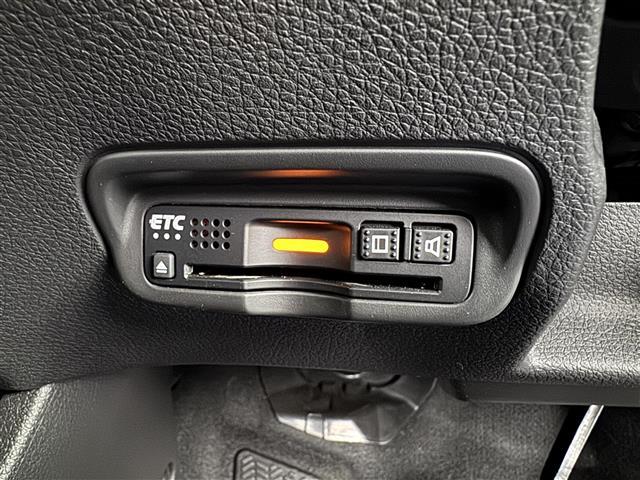 ヴェゼル ハイブリッドＺ・ホンダセンシング　ワンオーナー車　ホンダセンシング　衝突軽減ブレーキ　レーンキープ　レーダークルーズ　純正ナビ　フルセグＴＶ　Ｂｌｕｅｔｏｏｔｈ　バックカメラ　シートヒーター　前後ドラレコ　ＬＥＤライト　ＥＴＣ（25枚目）