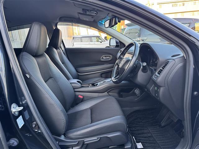 ヴェゼル ハイブリッドＺ・ホンダセンシング　ワンオーナー車　ホンダセンシング　衝突軽減ブレーキ　レーンキープ　レーダークルーズ　純正ナビ　フルセグＴＶ　Ｂｌｕｅｔｏｏｔｈ　バックカメラ　シートヒーター　前後ドラレコ　ＬＥＤライト　ＥＴＣ（27枚目）