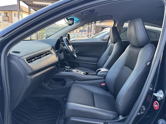 ヴェゼル ハイブリッドＺ・ホンダセンシング　ワンオーナー車　ホンダセンシング　衝突軽減ブレーキ　レーンキープ　レーダークルーズ　純正ナビ　フルセグＴＶ　Ｂｌｕｅｔｏｏｔｈ　バックカメラ　シートヒーター　前後ドラレコ　ＬＥＤライト　ＥＴＣ（30枚目）