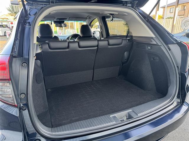 ヴェゼル ハイブリッドＺ・ホンダセンシング　ワンオーナー車　ホンダセンシング　衝突軽減ブレーキ　レーンキープ　レーダークルーズ　純正ナビ　フルセグＴＶ　Ｂｌｕｅｔｏｏｔｈ　バックカメラ　シートヒーター　前後ドラレコ　ＬＥＤライト　ＥＴＣ（38枚目）