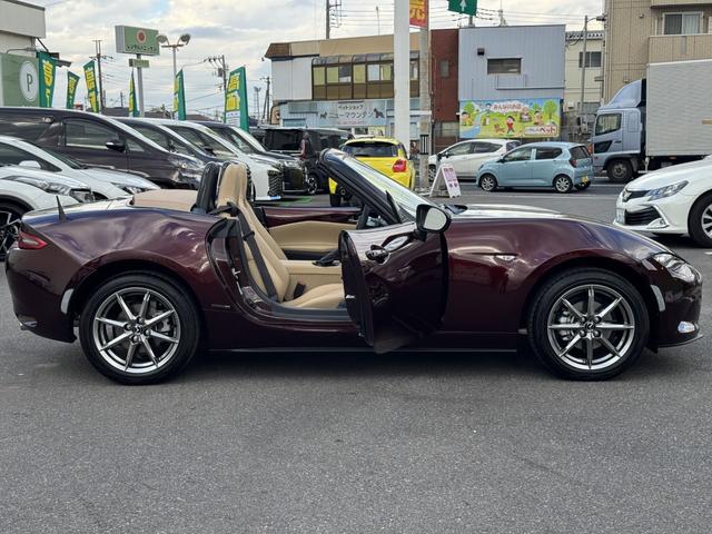 ロードスター ３５周年記念車　ワンオーナー　ｉ－ＡＣＴＩＶＳＥＮＳＥ　衝突軽減ブレーキ　レーダークルーズ　レーンキープ　ＢＳＭ　純正ＳＤナビ　フルセグＴＶ　Ｂｌｕｅｔｏｏｔｈ／ＣａｒＰｌａｙ　バックカメラ　ＬＥＤライト　ＥＴＣ（58枚目）