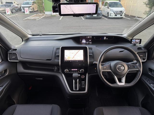 セレナ ハイウェイスター VセレクションII プロパイロット 衝突軽減ブレーキ ACC/LKA 社外8型ナビ フルセグTV BT 全方位カメラ デジタルミラ フリップダウンモニター 両側電動スライドドア 前後ドラレコ 電子パーキング LEDライト(2枚目)