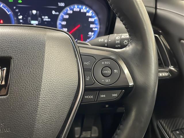 クラウンハイブリッド RSアドバンス Four ・4WD・寒冷地仕様・純正ナビ/フルセグTV/DVD/CD/SD/BT・パノラミックビューモニター・サンルーフ・ドライブレコーダー・ワイヤレス充電・純正エンジンスターター・プリクラッシセーフティ(5枚目)