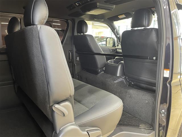 ハイエースバン スーパーGL ダーク プライムII 4WD/ディーゼルターボ/社外SDナビCD/DVD/AM/FM/BT/フルセグ/ALPINE10.1リアフリップダウンモニター/プリクラッシュセーフティ/レーンディパーチャーアラート(22枚目)