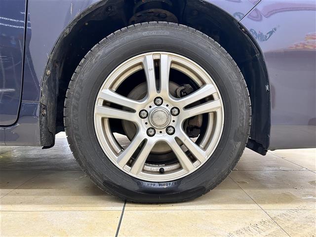 ヴォクシー Ｖ　・４ＷＤ・社外ナビ／フルセグＴＶ／ＤＶＤ／ＣＤ／ＳＤ／ＢＴ・バックカメラ・左側パワースライドドア・社外エンジンスターター・クルーズコントロール・オートマチックハイビーム・アイドリングストップ（31枚目）