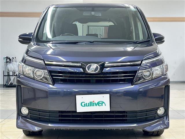 ヴォクシー Ｖ　・４ＷＤ・社外ナビ／フルセグＴＶ／ＤＶＤ／ＣＤ／ＳＤ／ＢＴ・バックカメラ・左側パワースライドドア・社外エンジンスターター・クルーズコントロール・オートマチックハイビーム・アイドリングストップ（33枚目）