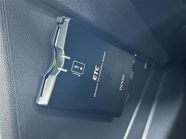 ポロ クロスポロ ・純正ナビ/フルセグTV/DVD/CD/SD/BT・バックカメラ・ドライブレコーダー・ETC・横滑り防止・キーレス・ルーフレール・電格ミラー・冬タイヤ社外15インチAW積込・パワーステアリング(11枚目)