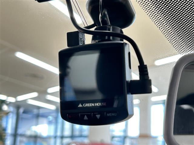 ポロ クロスポロ ・純正ナビ/フルセグTV/DVD/CD/SD/BT・バックカメラ・ドライブレコーダー・ETC・横滑り防止・キーレス・ルーフレール・電格ミラー・冬タイヤ社外15インチAW積込・パワーステアリング(12枚目)