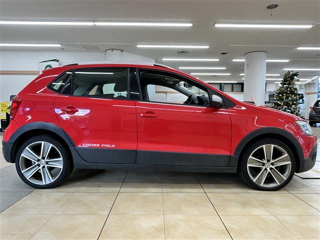 ポロ クロスポロ ・純正ナビ/フルセグTV/DVD/CD/SD/BT・バックカメラ・ドライブレコーダー・ETC・横滑り防止・キーレス・ルーフレール・電格ミラー・冬タイヤ社外15インチAW積込・パワーステアリング(34枚目)