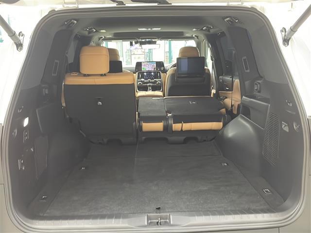 ＬＸ ＬＸ６００　・４ＷＤ・寒冷地仕様・純正ナビ／フルセグＴＶ／ＢＴ・Ｍｉｒａｃａｓｔ・パノラミックビューモニター・リヤエンターテイメントシステム・マークレビンソン・モデリスタエアロ・クールＢＯＸ・ワイヤレス充電（29枚目）