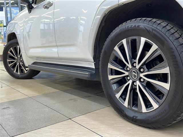 ＬＸ ＬＸ６００　・４ＷＤ・寒冷地仕様・純正ナビ／フルセグＴＶ／ＢＴ・Ｍｉｒａｃａｓｔ・パノラミックビューモニター・リヤエンターテイメントシステム・マークレビンソン・モデリスタエアロ・クールＢＯＸ・ワイヤレス充電（32枚目）