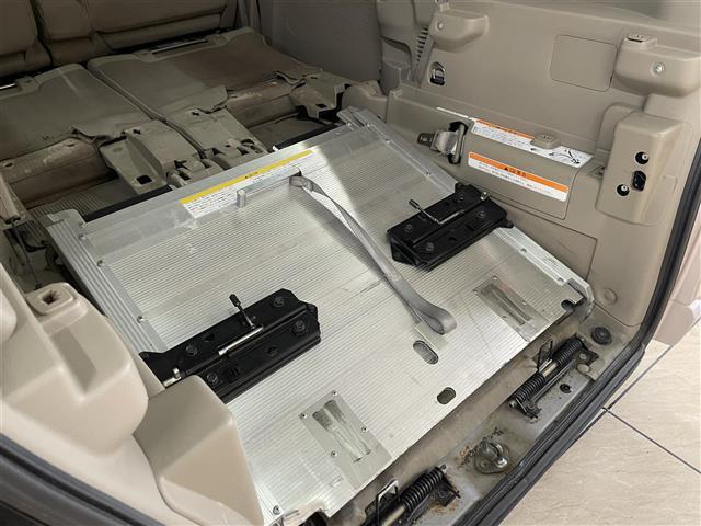 N-BOX+ G ・4WD・車いす仕様車・スロープ/電動ウインチ・横滑り防止・キーレス・電格ミラー・ミラーヒーター・冬タイヤ14インチホイル積込・パワーウインドウ・パワーステアリング・ABS(25枚目)