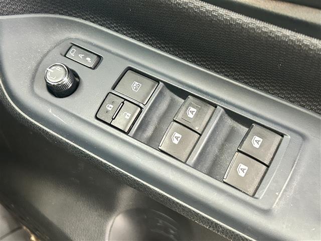 ノア Ｘ　・４ＷＤ・寒冷地仕様・社外ナビ／フルセグＴＶ／ＤＶＤ／ＣＤ／ＢＴ・バックカメラ・ＡＬＰＩＮＥリヤフリップダウンモニター・社外エンジンスターター・ドライブレコーダー・両側パワースライドドア・ＥＴＣ（15枚目）