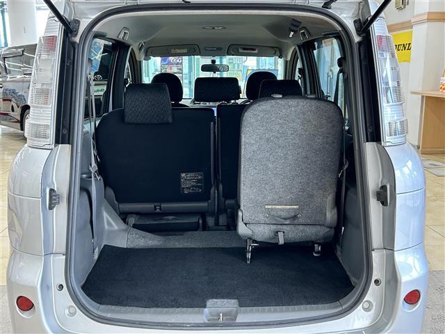 シエンタ ＤＩＣＥ－Ｇ　・４ＷＤ・社外ナビ／フルセグＴＶ／ＤＶＤ／ＣＤ／ＳＤ／ＢＴ・バックカメラ・左側パワースライドドア・ＥＴＣ・ＨＩＤ・フロントフォグ・キーレス・ドアバイザー・電格ミラー（26枚目）