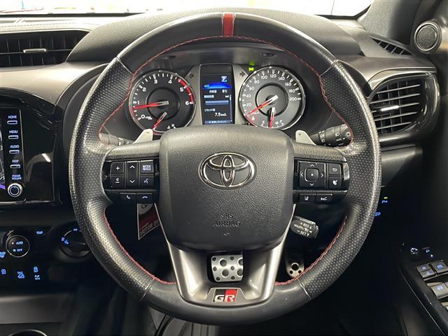 ハイラックス Ｚ　ＧＲスポーツ　・ワンオーナー・４ＷＤ・寒冷地仕様・純正ディスプレイオーディオ・ナビ／ＢＴ／Ｍｉｒａｃａｓｔ・パノラミックビューモニター・純正エンジンスターター・プリクラッシュセーフティ・レーダークル－ズコントロール（17枚目）