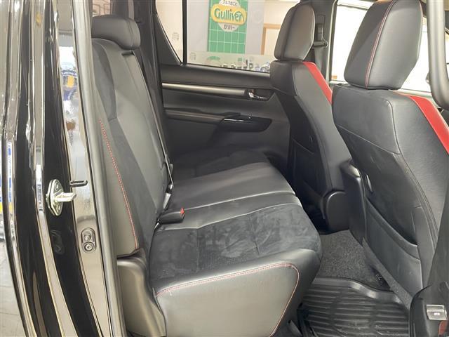 ハイラックス Ｚ　ＧＲスポーツ　・ワンオーナー・４ＷＤ・寒冷地仕様・純正ディスプレイオーディオ・ナビ／ＢＴ／Ｍｉｒａｃａｓｔ・パノラミックビューモニター・純正エンジンスターター・プリクラッシュセーフティ・レーダークル－ズコントロール（20枚目）