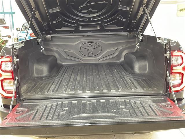 ハイラックス Ｚ　ＧＲスポーツ　・ワンオーナー・４ＷＤ・寒冷地仕様・純正ディスプレイオーディオ・ナビ／ＢＴ／Ｍｉｒａｃａｓｔ・パノラミックビューモニター・純正エンジンスターター・プリクラッシュセーフティ・レーダークル－ズコントロール（26枚目）