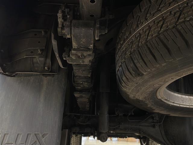 ハイラックス Ｚ　ＧＲスポーツ　・ワンオーナー・４ＷＤ・寒冷地仕様・純正ディスプレイオーディオ・ナビ／ＢＴ／Ｍｉｒａｃａｓｔ・パノラミックビューモニター・純正エンジンスターター・プリクラッシュセーフティ・レーダークル－ズコントロール（28枚目）