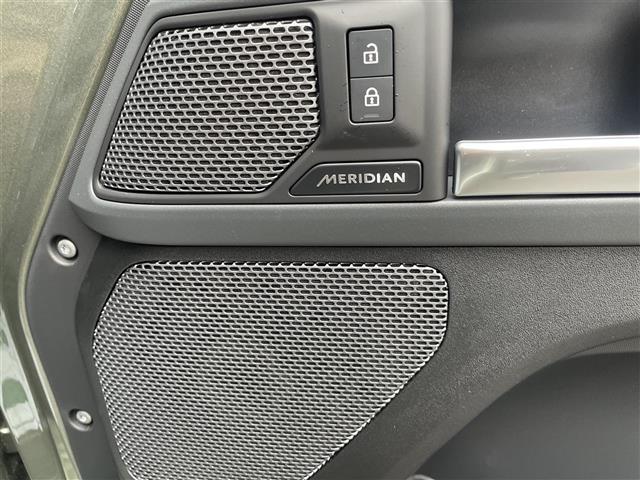 ディフェンダー 110X-ダイナミックHSE D300 オプション190万 22インチAW エアサスペンションハック エクステンドBLKハック アクティブデフ(24枚目)